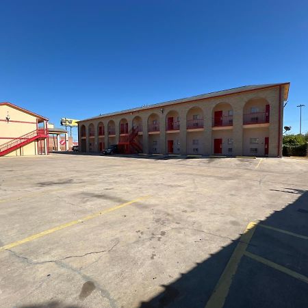 Executive Inn & Suites Lackland Afb San Antonio Extérieur photo